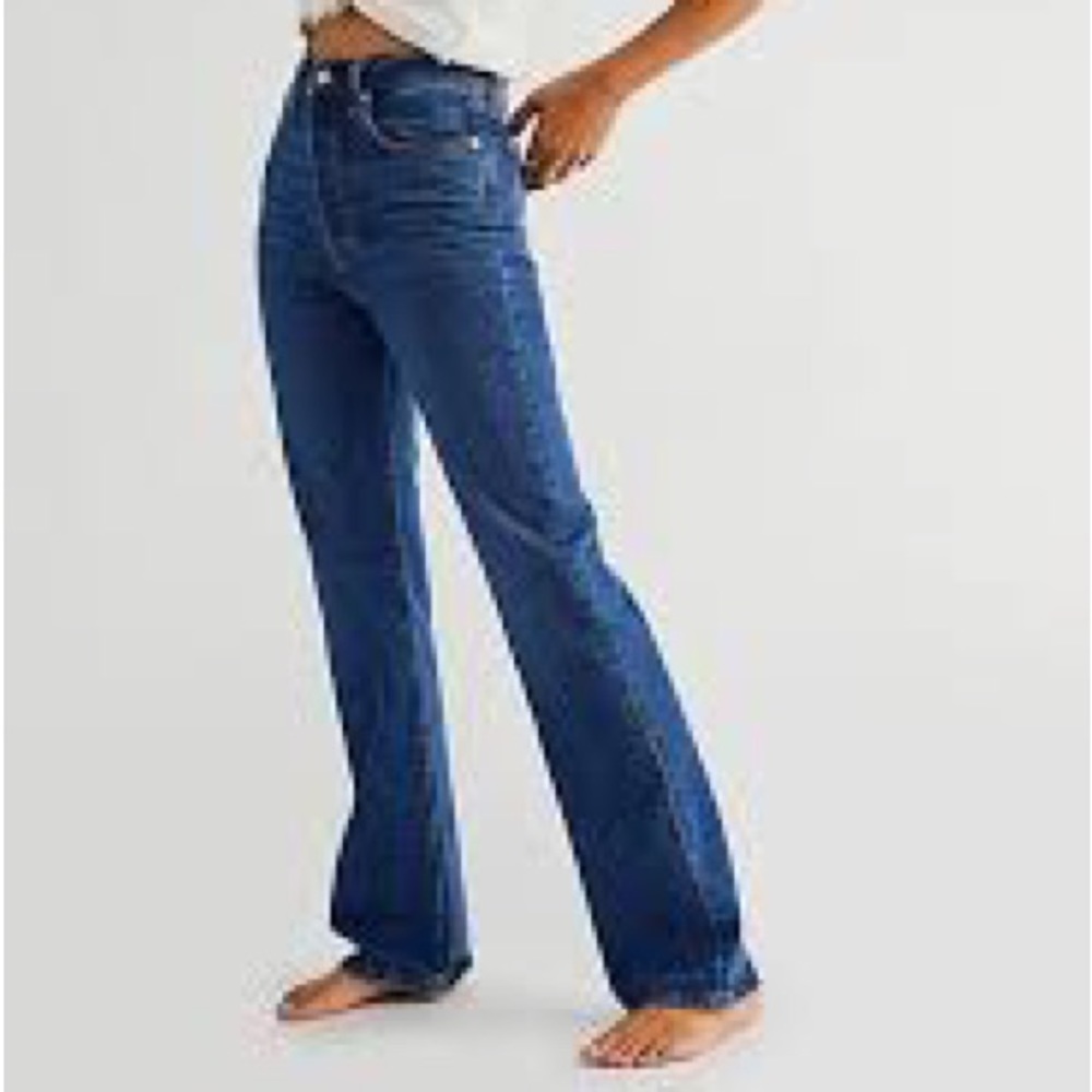 Levi’s Ribcage Bootcut Jeans - Sz 31 - NWOT